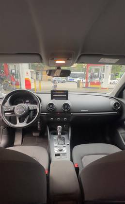 AUDI A3 1.4 TFSI SEDAN AMBIENTE 16V FLEX 4P TIPTRONIC AUDI A3 1.4 TFSI SEDAN AMBIENTE 16V FLEX 4P TIPTRONIC